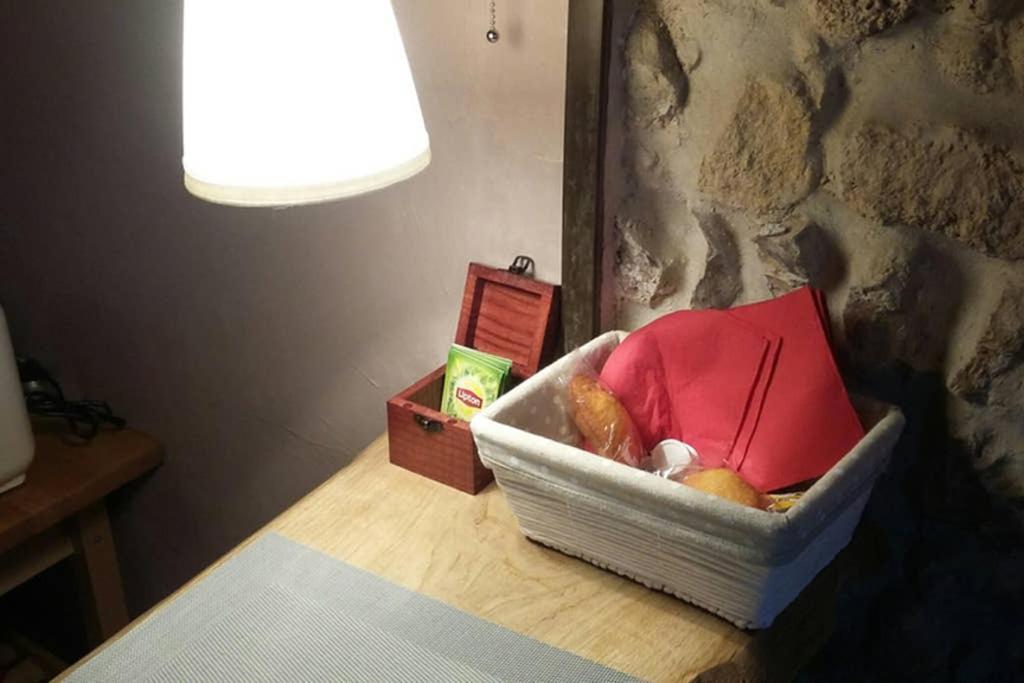 Charming Old Style Appartement Honfleur Buitenkant foto